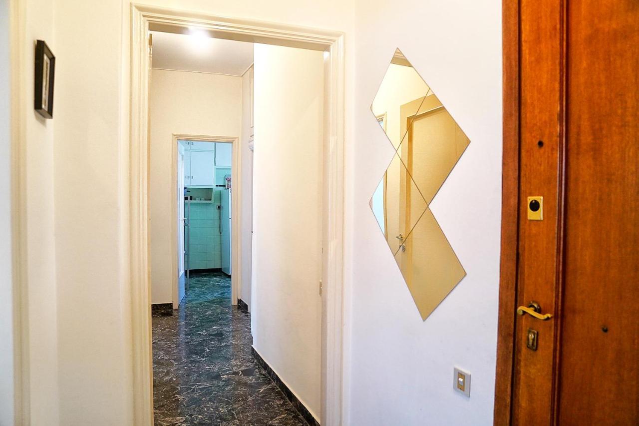 70M2 Apartment 4 Mins From Athens Central Station! Dış mekan fotoğraf