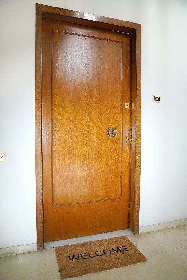 70M2 Apartment 4 Mins From Athens Central Station! Dış mekan fotoğraf